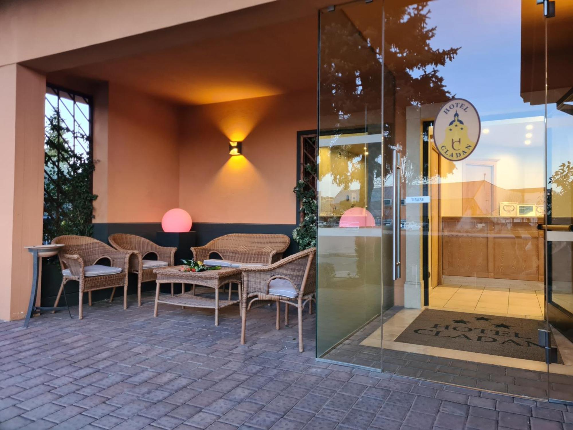 Hotel Cladan Assisi Buitenkant foto